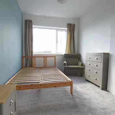 Large double room. Bills inc.