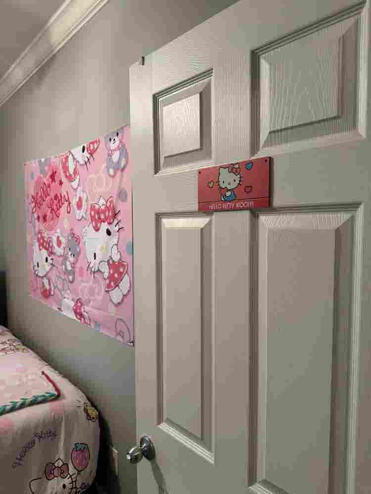 Hello Kitty Room in Lakewood of Atl