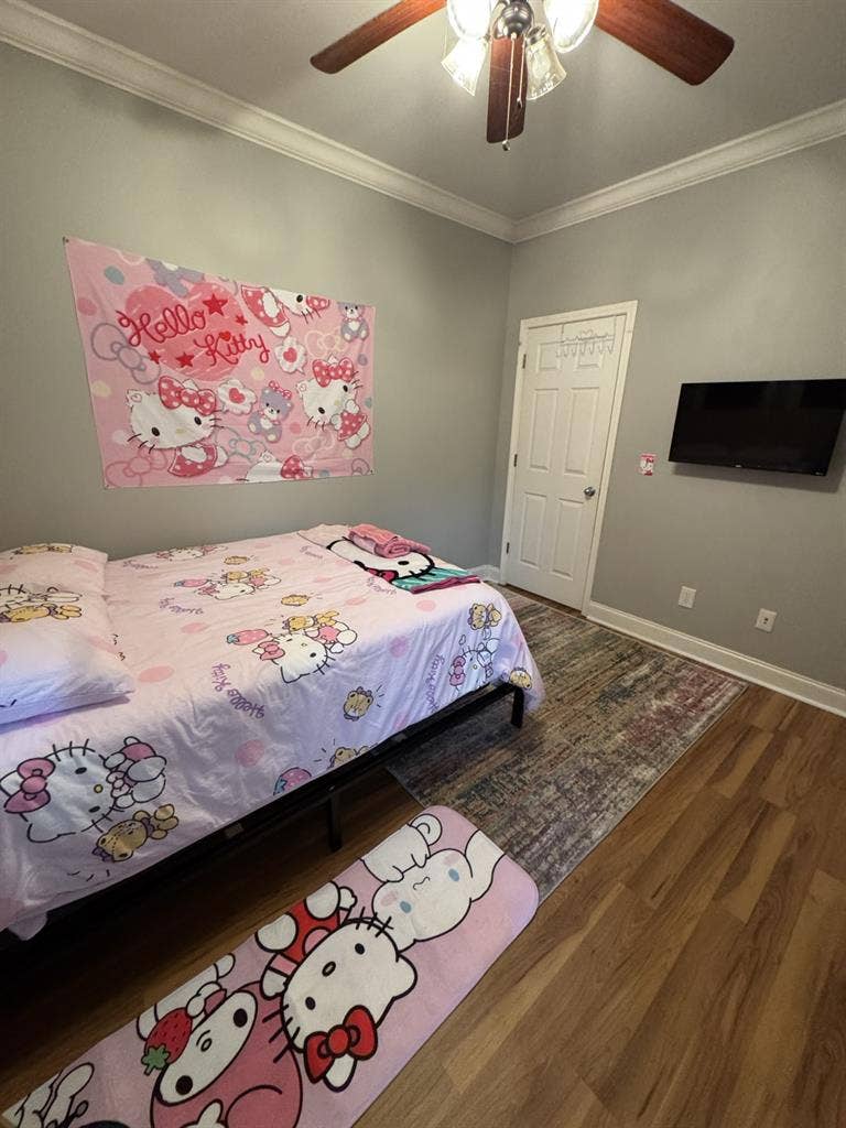 Hello Kitty Room in Lakewood of Atl