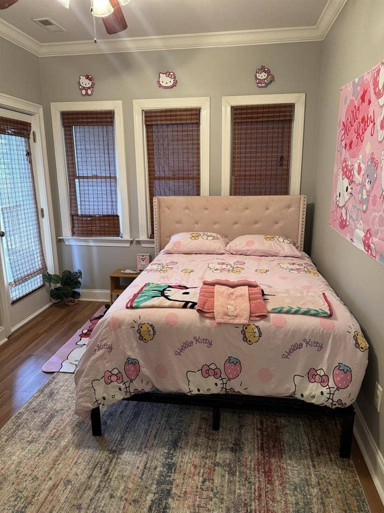 Hello Kitty Room in Lakewood of Atl