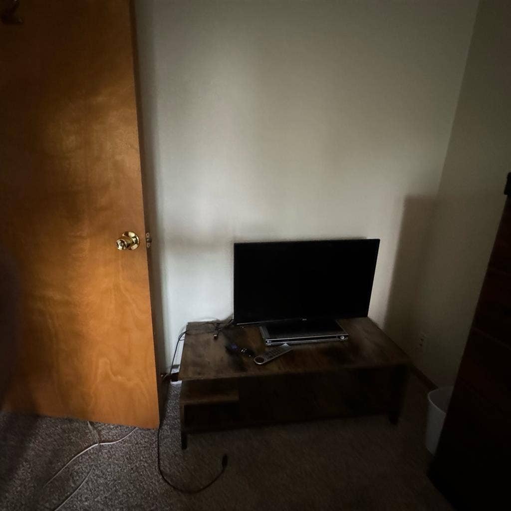 Furnished room for rent