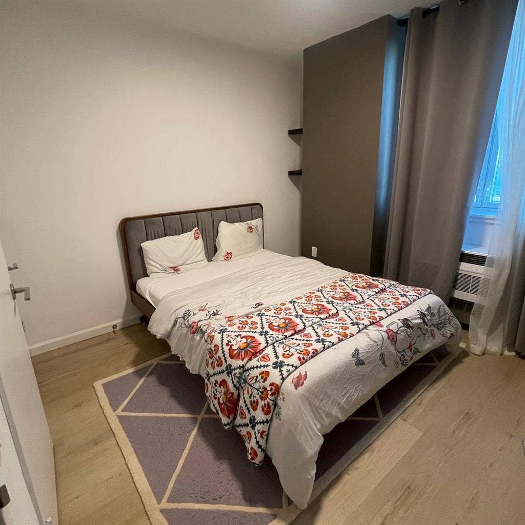 Looking for Roommate- Female Only