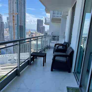 Private room with bathroom Brickell