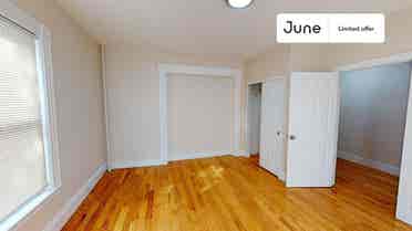 7 BR in Boston