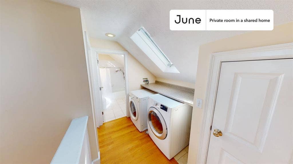 6 BR in Boston