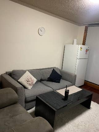 Looking for roommate