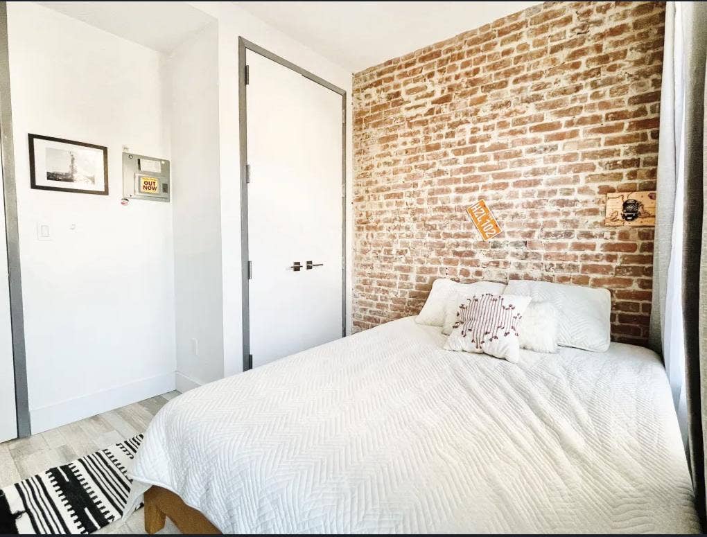 Furnished Room in Williamsburg