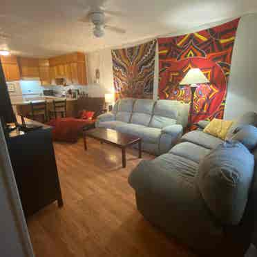 Single room in 2-bedroom townhouse!