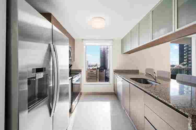 Single Room in Downtown Miami