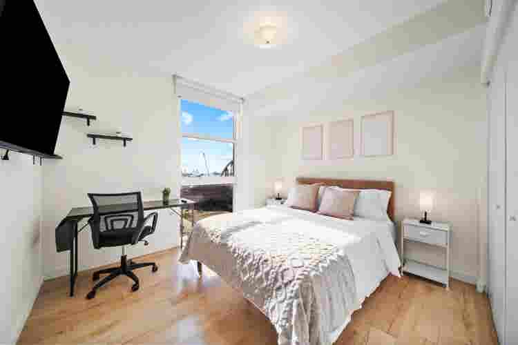Single Bedroom in Downtown Miami