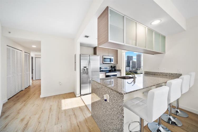Single Bedroom in Downtown Miami