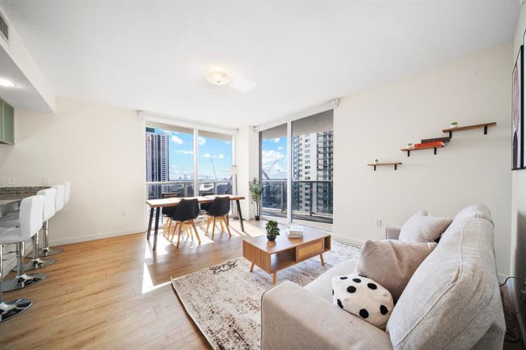 Single Bedroom in Downtown Miami
