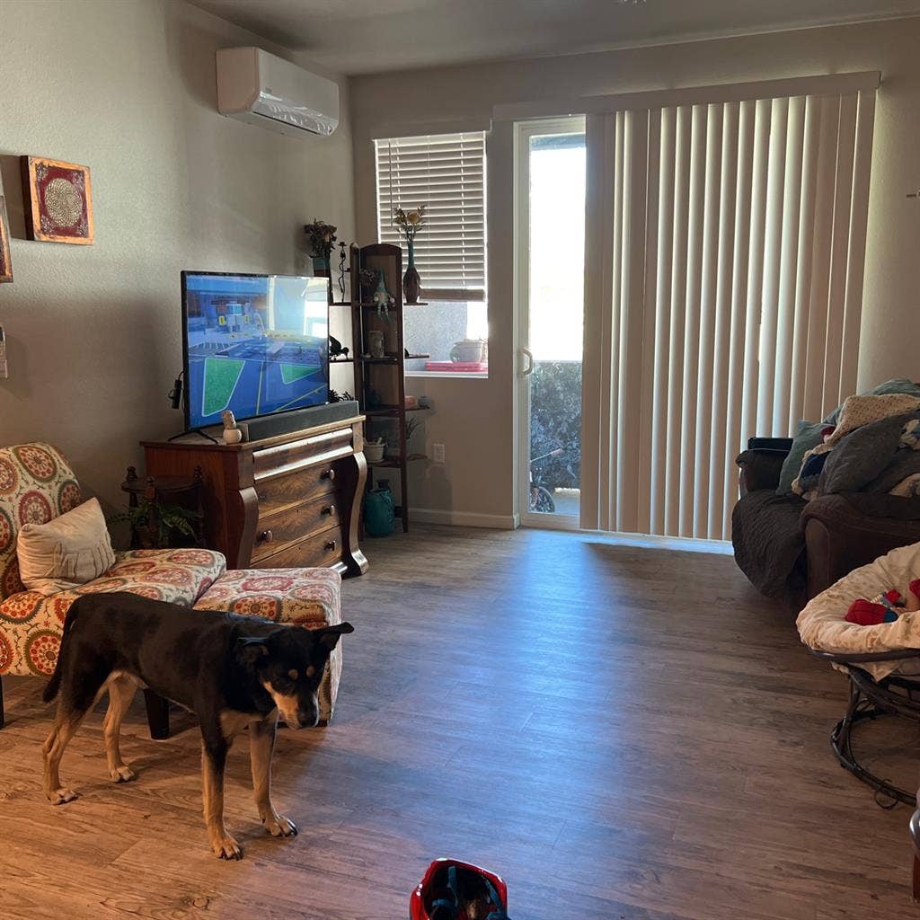 Private room for rent in NW
 Reno