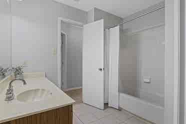 1 BR Available | SATX