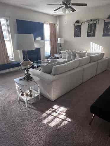 Queen Room in Stonecrest w/ TV