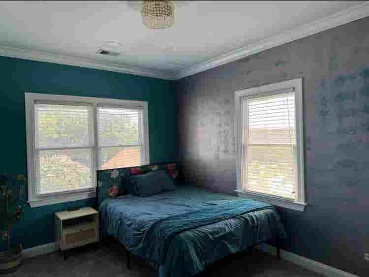 Teal Room in Lakewood for Women