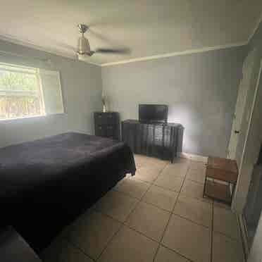 Shared house room for rent