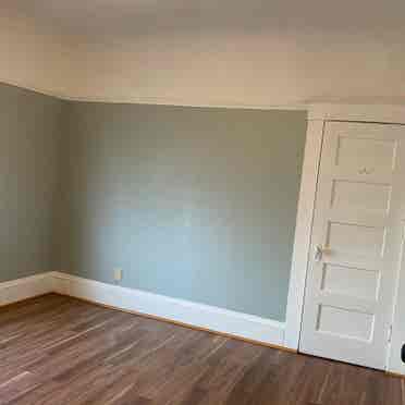 Room available in west Oakland