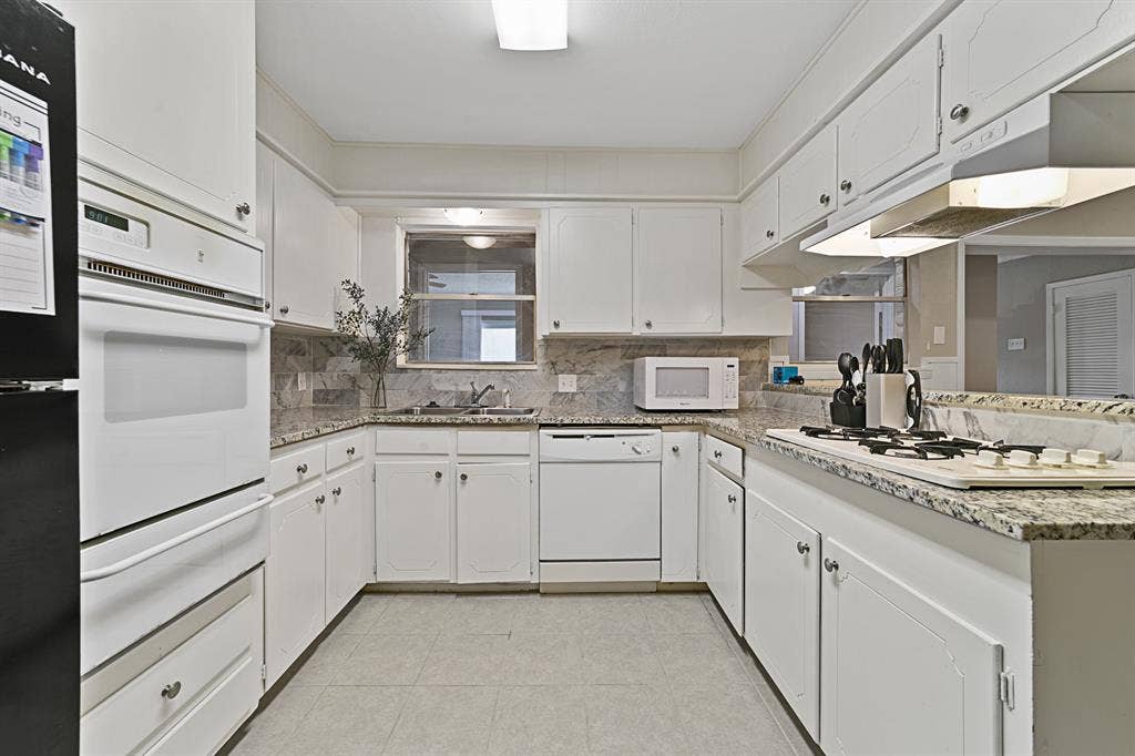 1 BR in Fort Worth