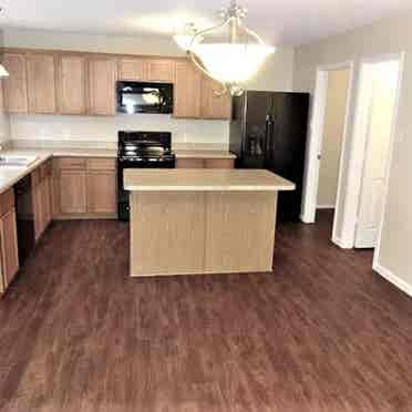 SINGLE FAMILY 4 BED HOME,MESQUITE