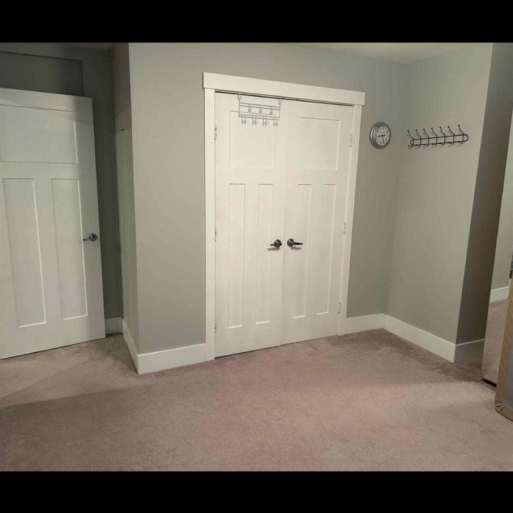 One bedroom basement NW