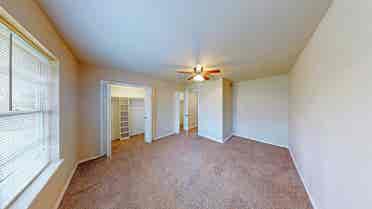 1 BR in Benbrook