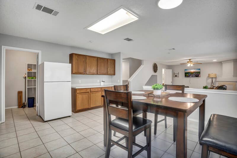 1 BR in Austin