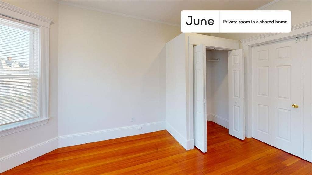 3 BR in Boston