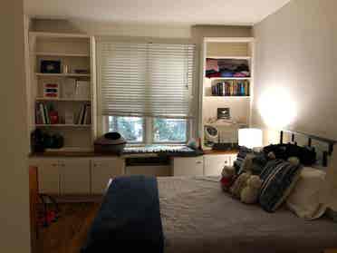 Spacious one-Bedroom