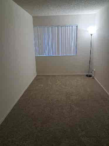 Individual Rooom for a Male tenant