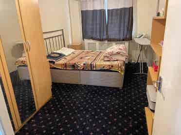 Double Room for couple/females