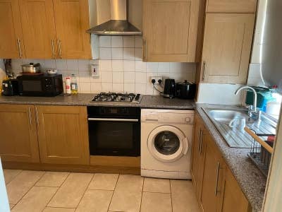 Double Room for couple/females