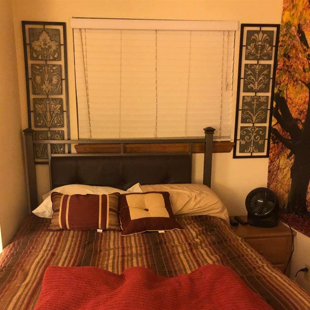 Furnished room - SW Littleton