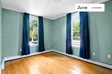 4 BR in Boston