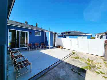 Modern, completely renovated home!