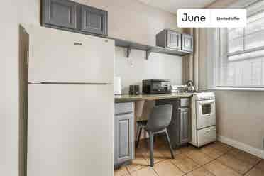 3 BR in Boston