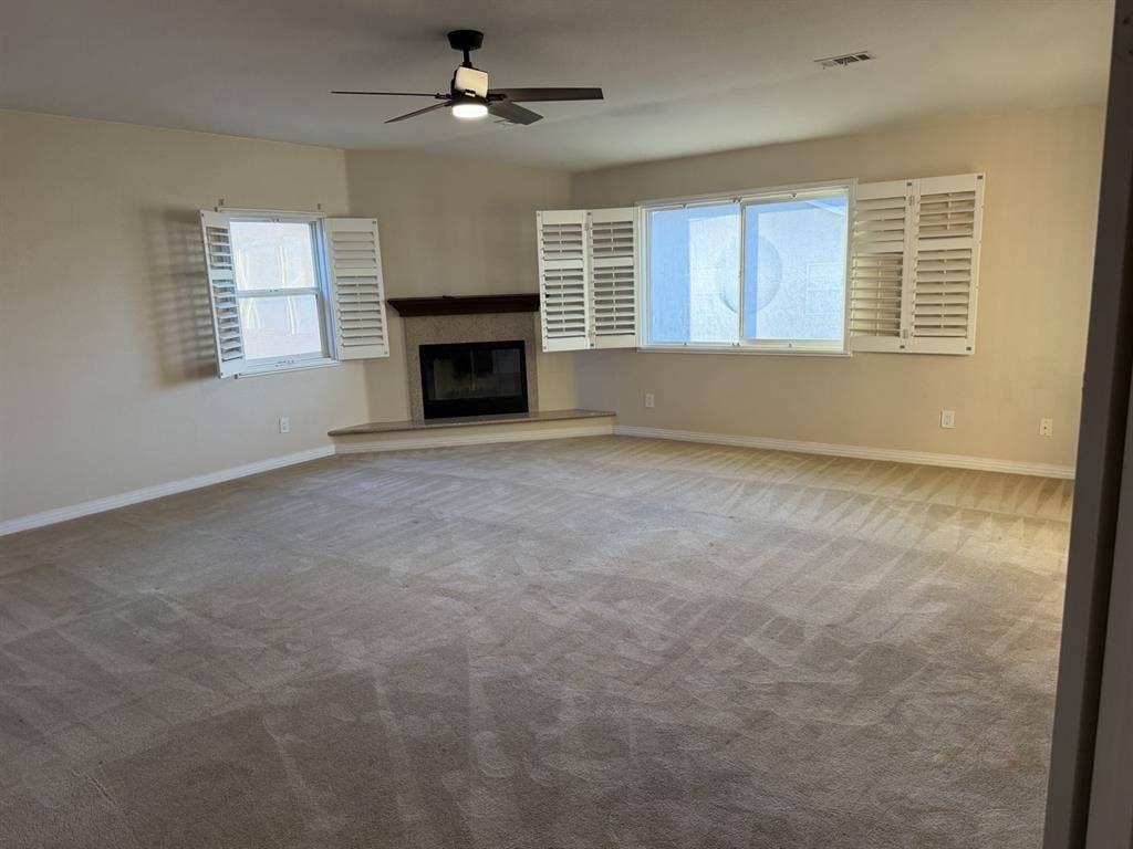 ⚡️Private Master Bedroom ⚡️
