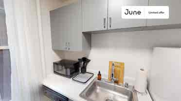 2 BR in New York City