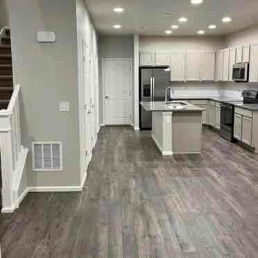 Room for Rent in New Townhome