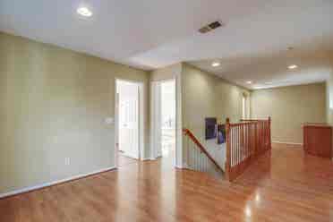 Room
 For Rent In Spacious House