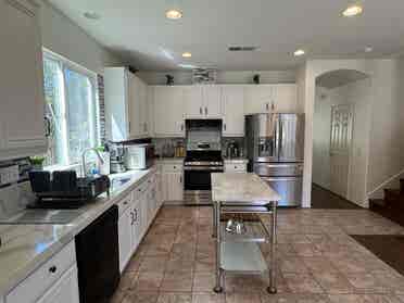 Room
 For Rent In Spacious House