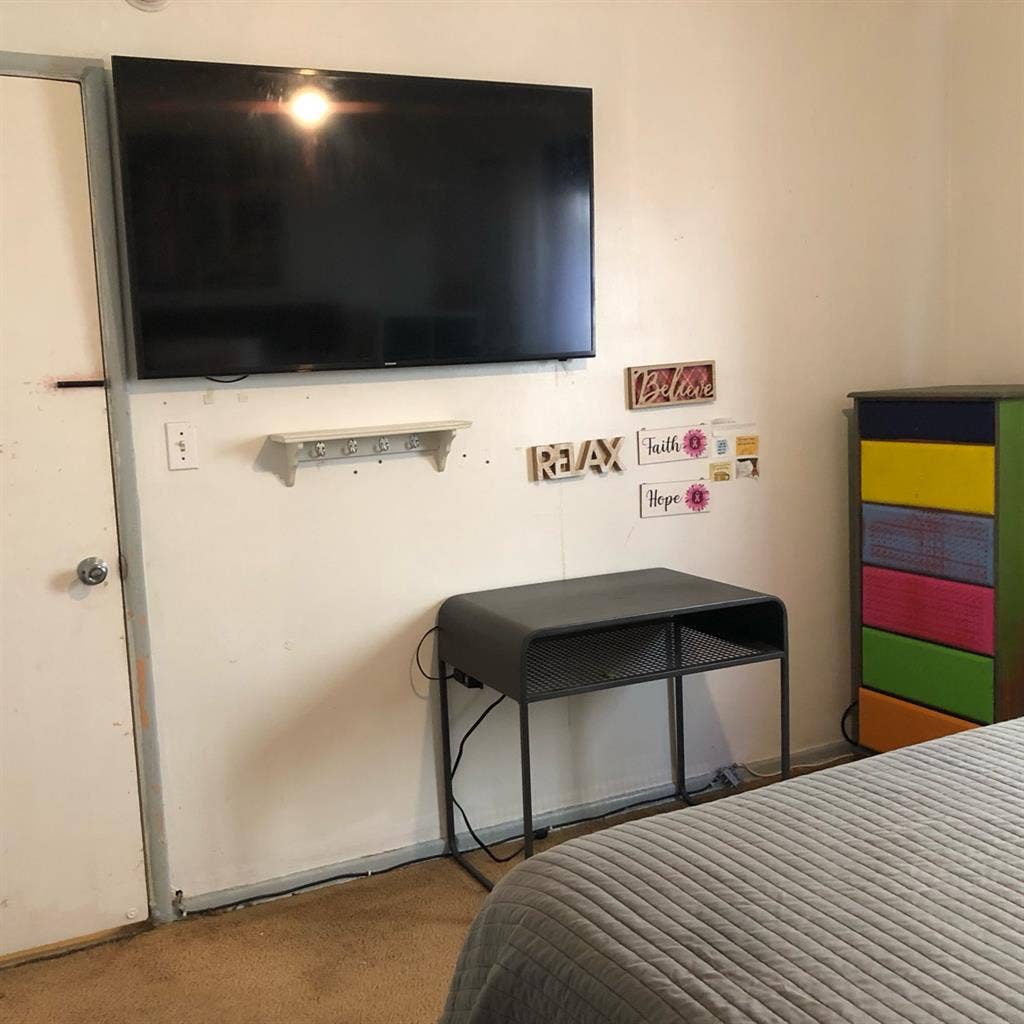 Private BR in 2BR APT available