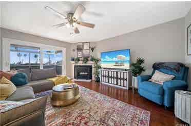 Bedroom in Capistrano Beach