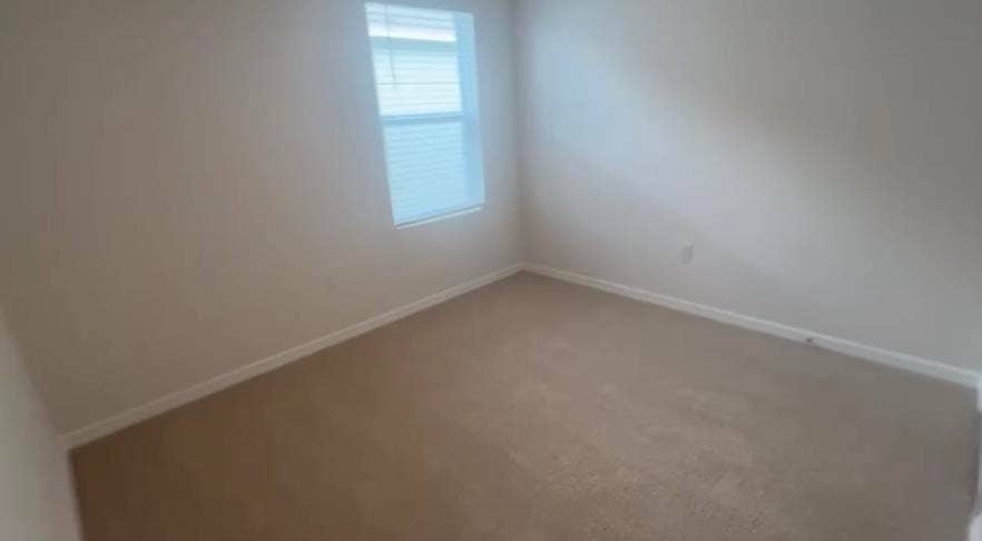 Room for rent - includes utilities