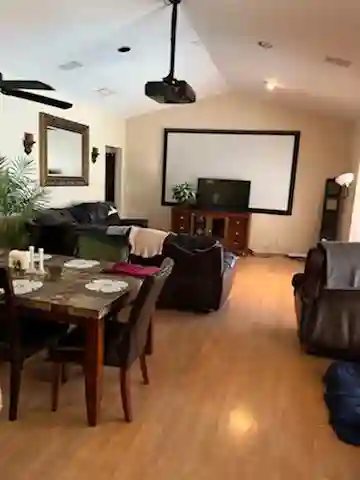 Plantation Acres Room for rent