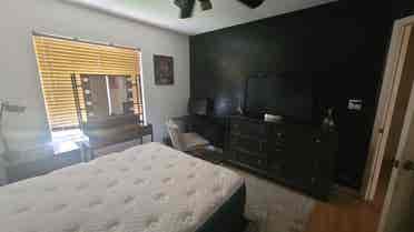 Plantation Acres Room for rent