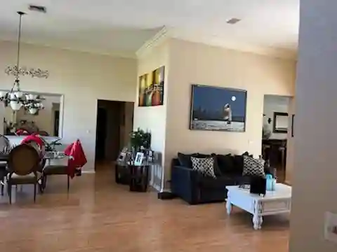 Plantation Acres Room for rent