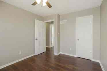 1 BR Available in Blue Springs