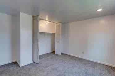 1 BR Available in Indianapolis