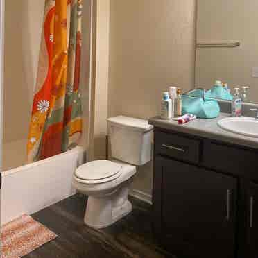 bath for rent in shared condo